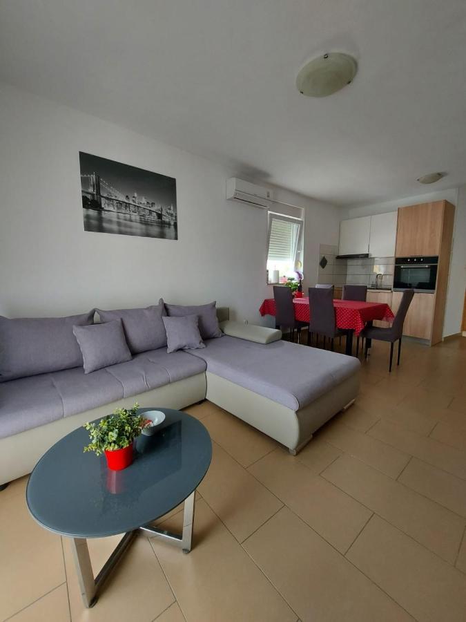 Luciano Apartment Zadar Eksteriør billede