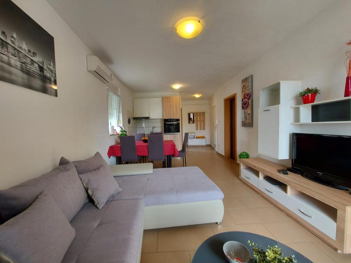 Luciano Apartment Zadar Eksteriør billede